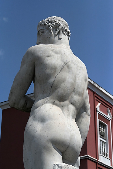 Stadio dei marmi 409